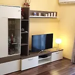Lili Novigrad Istria