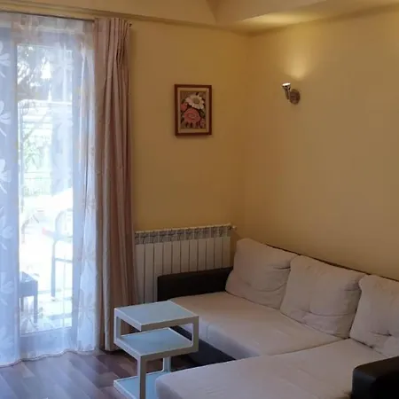 Apartment Lili *